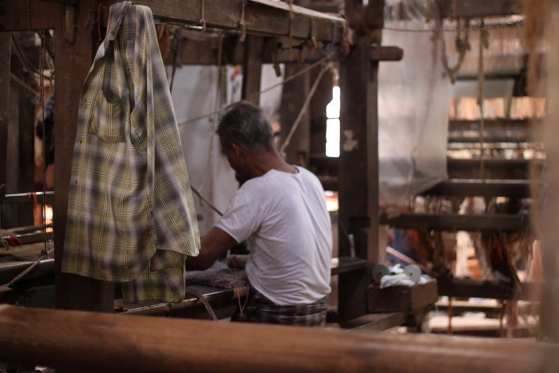 India 2010 - Kerala - Kannur - Lokanath Weavers